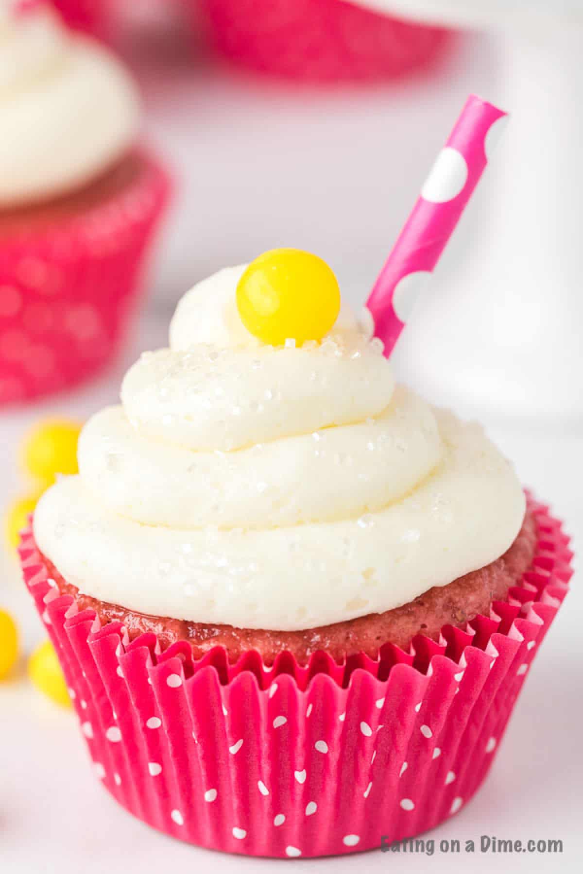 Strawberry Lemonade Cupcakes - Eating on a Dime